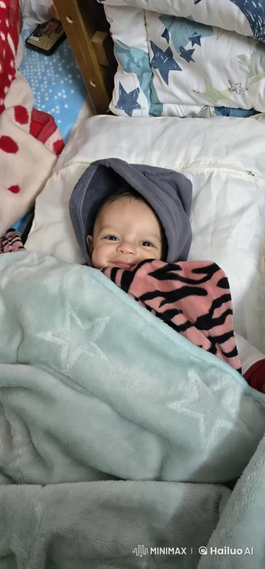 Child Awakening and Dancing in Cozy, Colorful Bed – AI Generated Video | Hailuo AI