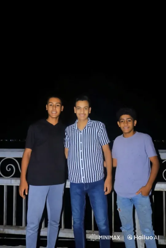Young Men Showcase Kung Fu Skills in Night Scene – AI Generated Video | Hailuo AI
