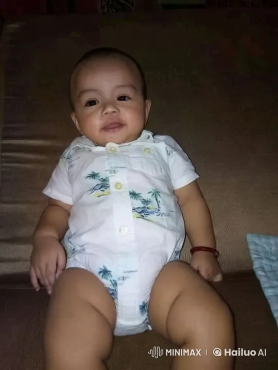 Baby's Playful Kungfu Routine in Stylish Video – AI Generated Video | Hailuo AI