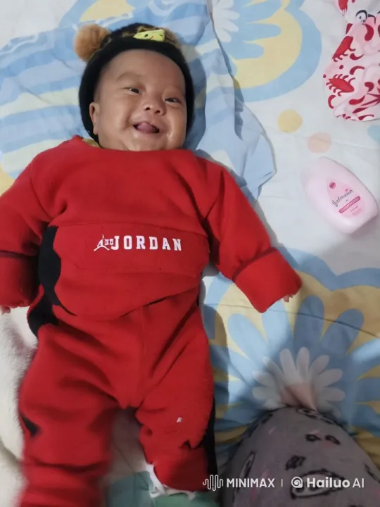 Baby Dances Joyfully in Red Jordan Outfit – AI Generated Video | Hailuo AI
