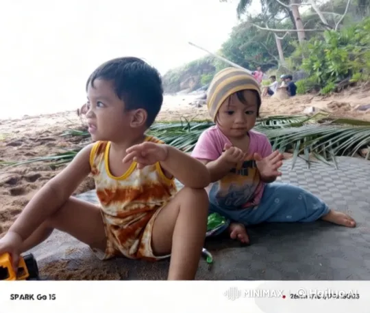 Children Dancing Joyfully on a Beach – AI Generated Video | Hailuo AI
