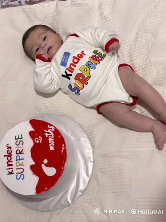 Puppy Sisters Prepare for Adventure with Kinder Surprise – AI Generated Video | Hailuo AI