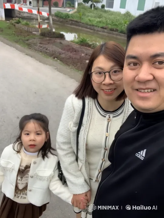 Family Performs Kung Fu in Serene Street Setting – AI Generated Video | Hailuo AI
