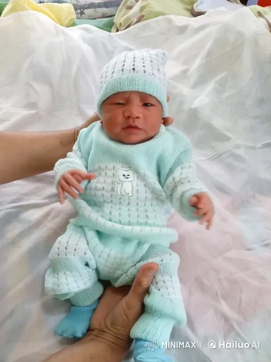 Baby's Playful Dance and Kung Fu Moves – AI Generated Video | Hailuo AI