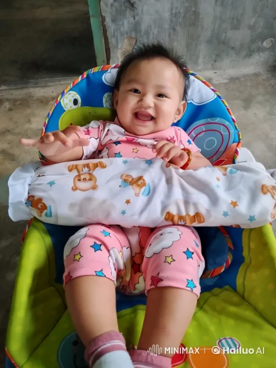Baby's Playful Kungfu and Dance Routine – AI Generated Video | Hailuo AI
