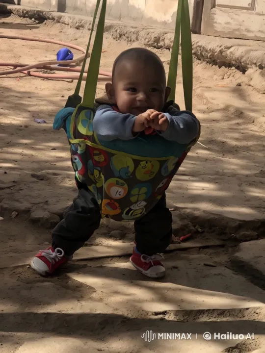 Child's Playful Dance Moves in Sandy Outdoor Setting – AI Generated Video | Hailuo AI
