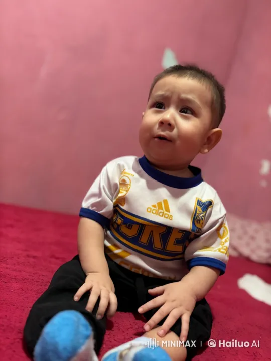 Child Combines Kung Fu and Dance Moves on Red Carpet – AI Generated Video | Hailuo AI