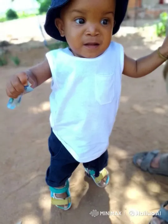 Young Child Performing Kung Fu Moves on Sand – AI Generated Video | Hailuo AI