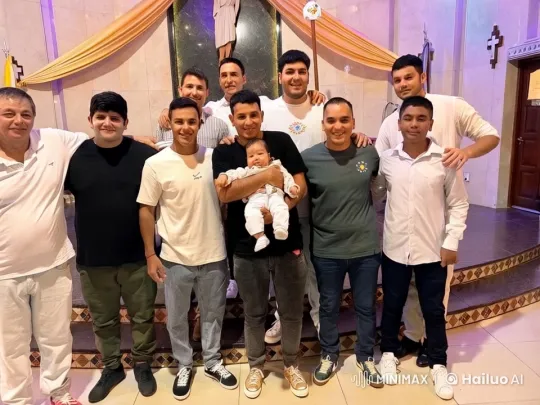 Church Group Poses for Joyful Photo with Baby – AI Generated Video | Hailuo AI