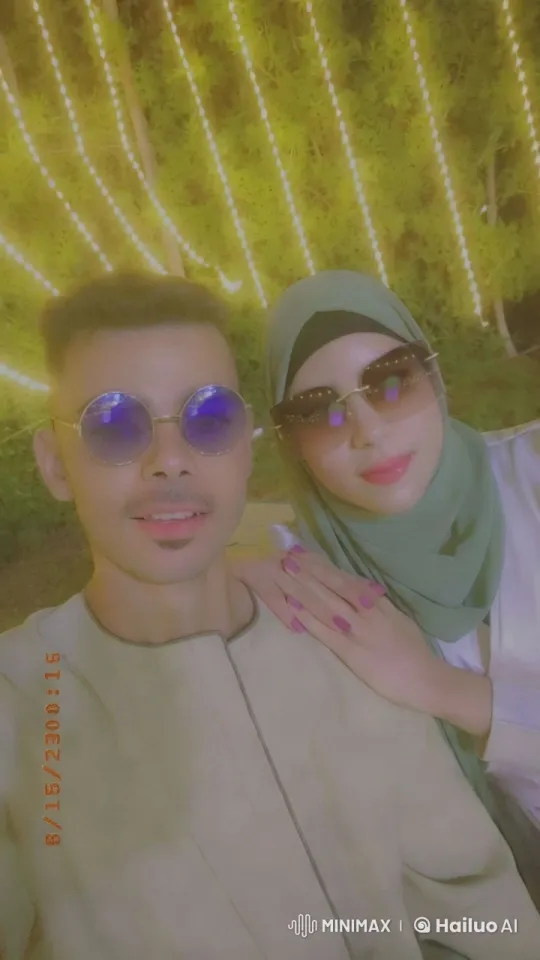 Embrace and Kiss Me Without Change – AI Generated Video | Hailuo AI