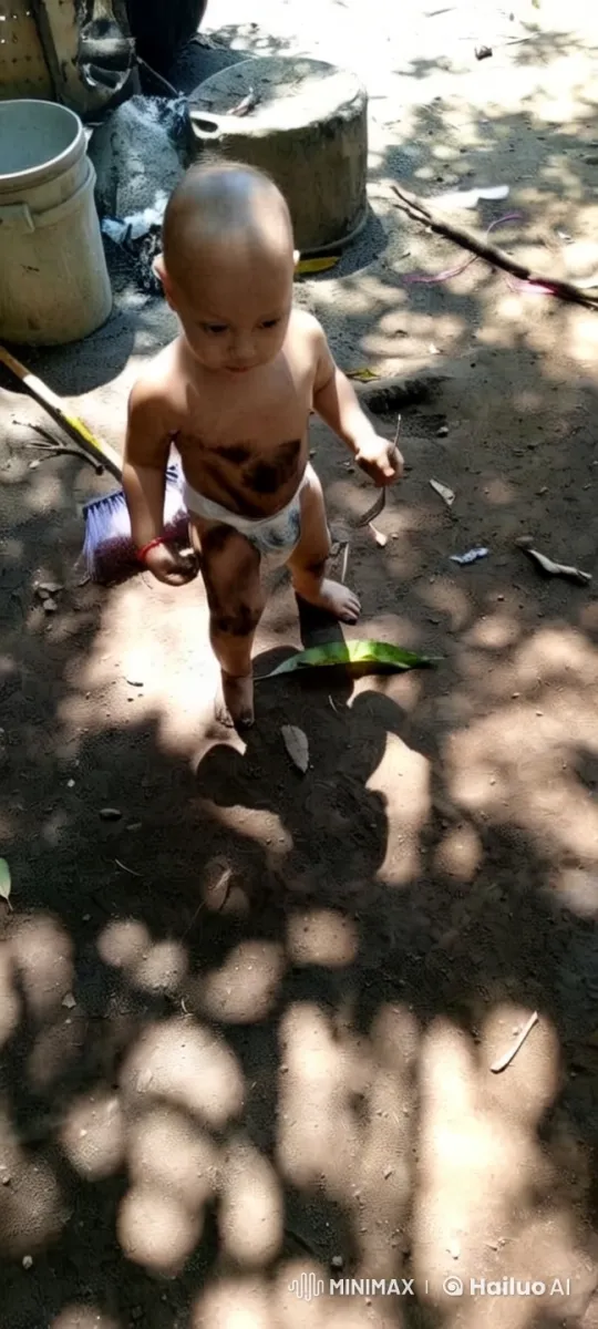 Baby in Nature: Aesthetic Scene with Gentle Movements – AI Generated Video | Hailuo AI
