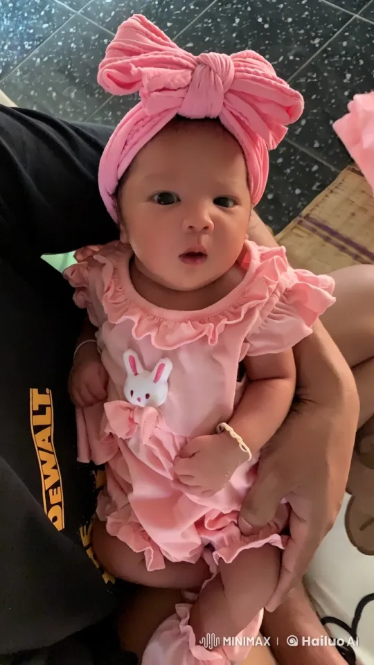 Baby Dancing in Cozy Setting with Soft Lighting – AI Generated Video | Hailuo AI