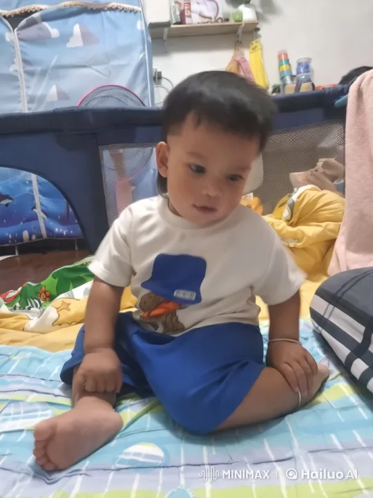 Child's Playful Dance and Kungfu Moves – AI Generated Video | Hailuo AI