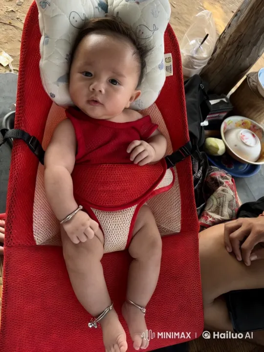Baby Dancing in Rustic Setting with Joyful Energy – AI Generated Video | Hailuo AI