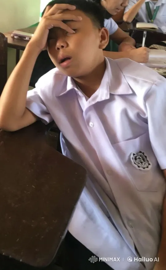Student Demonstrates Kungfu Skills in Classroom – AI Generated Video | Hailuo AI