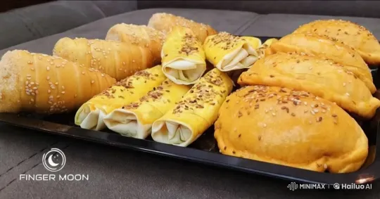 Snowfall Transforms Pastries into Winter Display – AI Generated Video | Hailuo AI