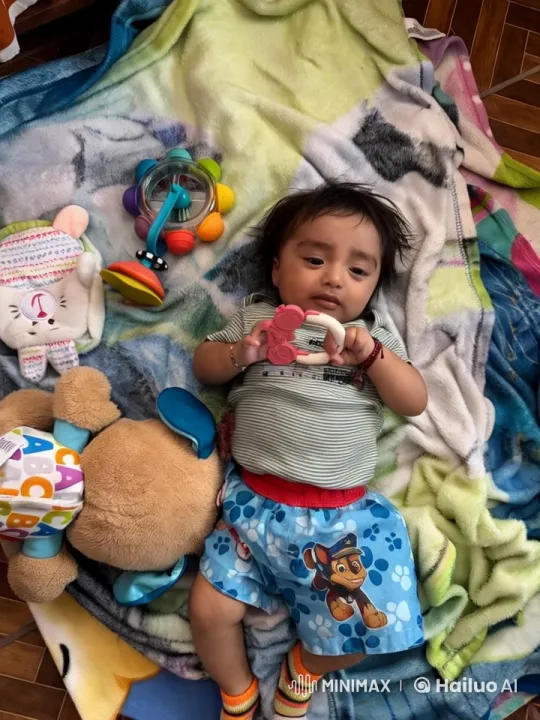 Child Dancing Playfully to Reggaeton in Colorful Setting – AI Generated Video | Hailuo AI