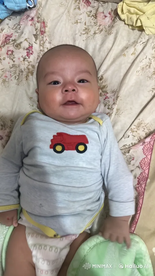 Baby Dancing Joyfully in Live2D Animation – AI Generated Video | Hailuo AI