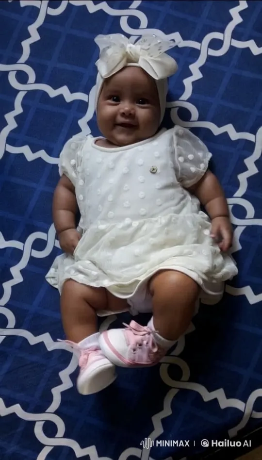 Baby's Playful Kung Fu Dance and Dance Routine – AI Generated Video | Hailuo AI