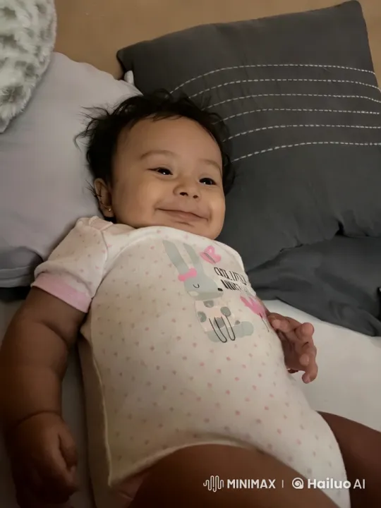 Baby's Joyful Dance and Kung Fu Moves – AI Generated Video | Hailuo AI
