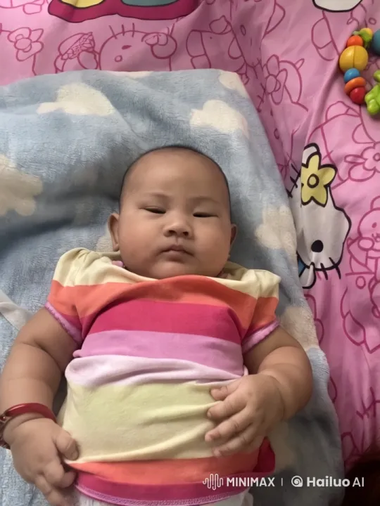 Baby's Playful Kung Fu Display in Hello Kitty Room – AI Generated Video | Hailuo AI