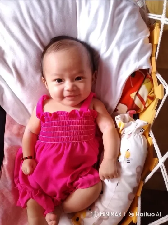 Baby's Joyful Dance in a Cozy, Playful Setting – AI Generated Video | Hailuo AI