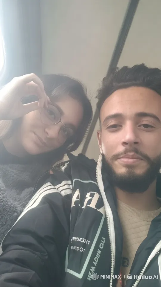 Intimate Cozy Moment Captured with Live2D Rendering – AI Generated Video | Hailuo AI