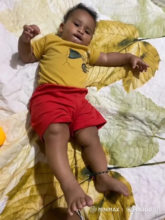 Baby's Playful Kung Fu Dance on Quilted Bed – AI Generated Video | Hailuo AI