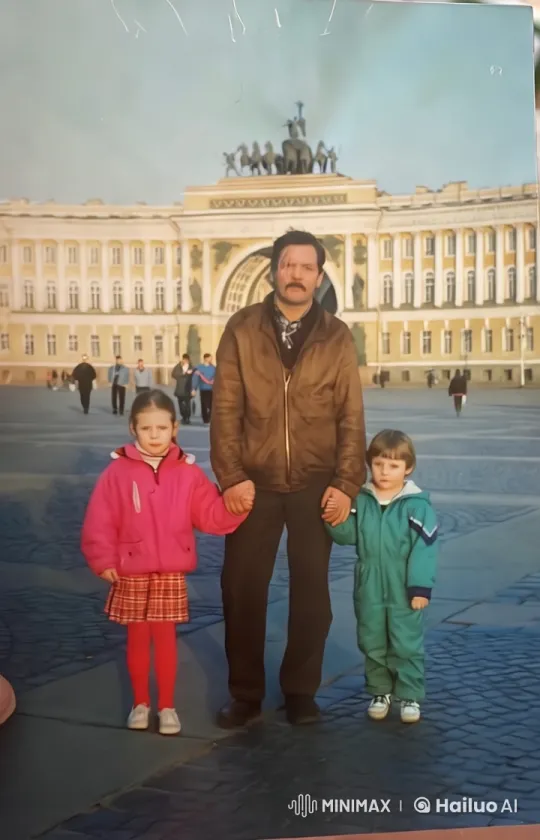 Family Moment in Front of Historic Building – AI Generated Video | Hailuo AI
