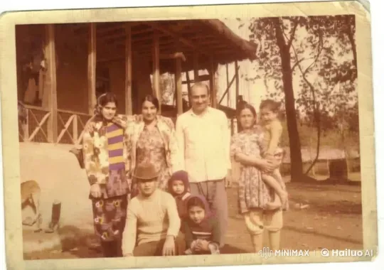 Family Portrait in Rustic Setting with Dynamic Tracking Shot – AI Generated Video | Hailuo AI