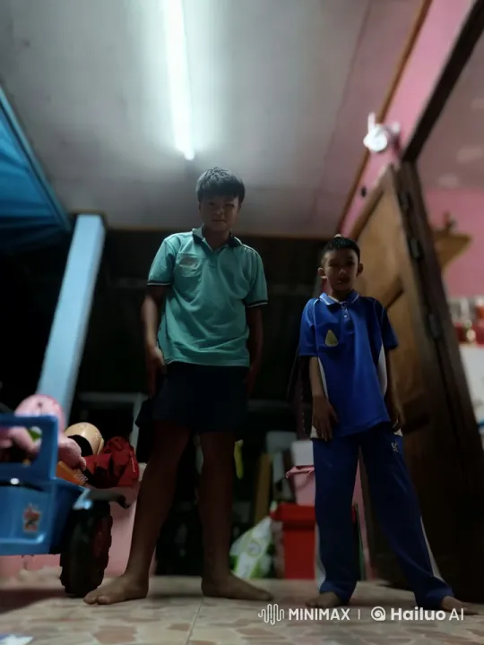 Boys Practice Kungfu in Playful Mock Fight – AI Generated Video | Hailuo AI