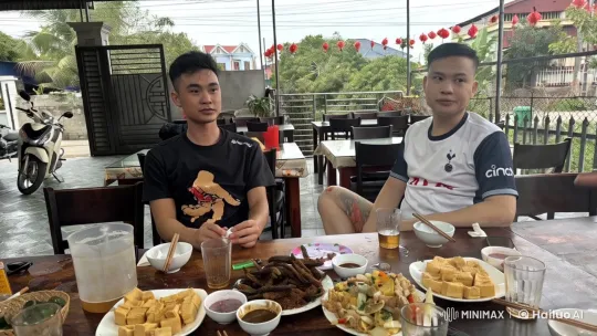 Outdoor Kungfu Fight Showdown in Restaurant Setting – AI Generated Video | Hailuo AI