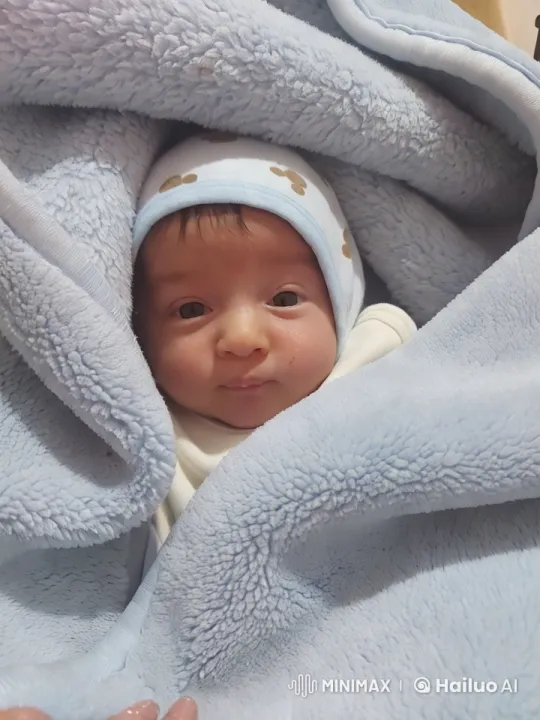 Baby's Adorable Kung Fu Dance in Slow Motion – AI Generated Video | Hailuo AI