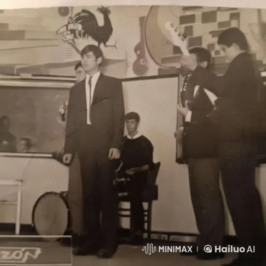 Vintage Band Performance with Aesthetic Camera Work – AI Generated Video | Hailuo AI