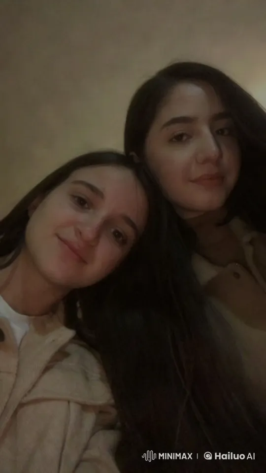 Intimate Moment: Two Women Share a Tender Kiss – AI Generated Video | Hailuo AI