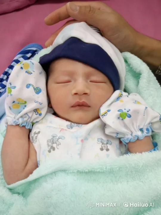 Baby Dancing and Playing with Joyful Energy – AI Generated Video | Hailuo AI