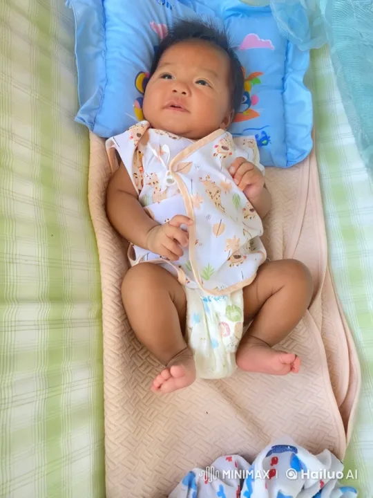 Baby's Joyful Dance and Playful Punches – AI Generated Video | Hailuo AI