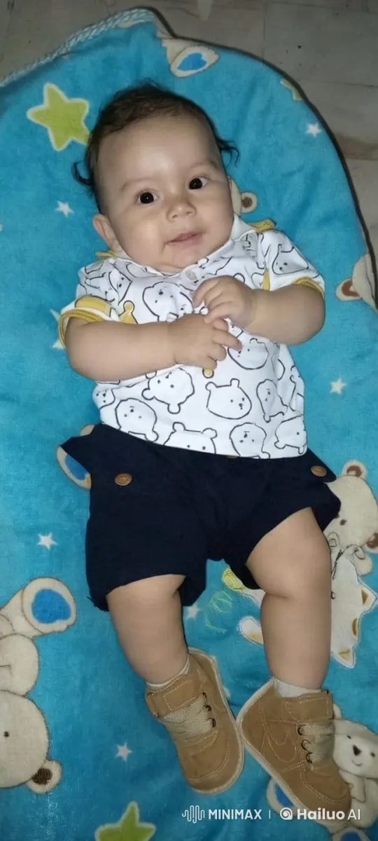 Baby's Joyful Dance and Playful Kung Fu Moves – AI Generated Video | Hailuo AI