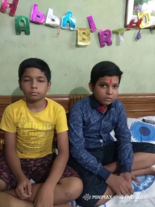 Disturbing Smile Beside My Friend – AI Generated Video | Hailuo AI