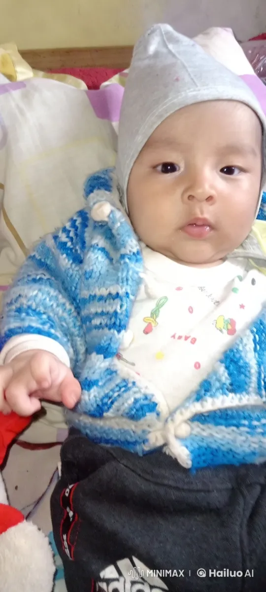 Baby's Joyful Dance Captured on Camera – AI Generated Video | Hailuo AI
