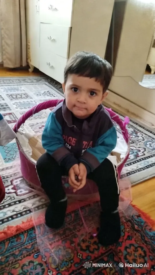 Child in Basket Prepares to Dance in Colorful Room – AI Generated Video | Hailuo AI