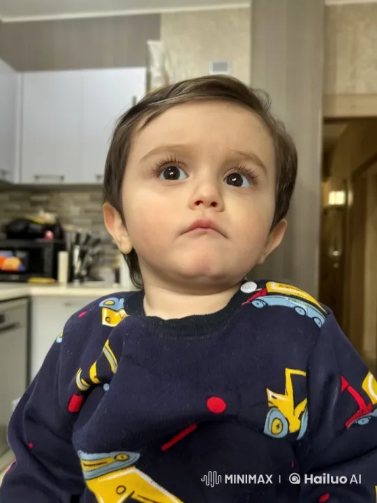 Innocent Curiosity: Child in Cozy Kitchen Scene – AI Generated Video | Hailuo AI