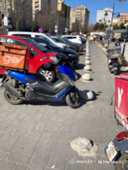 Urban Landscape: Scooter, Cars, and Pedestrians – AI Generated Video | Hailuo AI