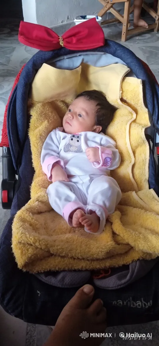 Baby's Joyful Dance in Cozy Stroller Setting – AI Generated Video | Hailuo AI