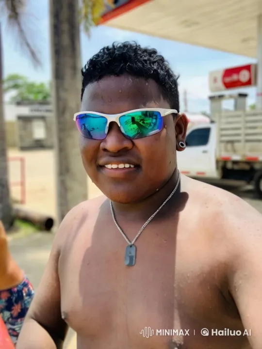 Confident Man in Sunglasses Amidst Lively Outdoor Scene – AI Generated Video | Hailuo AI