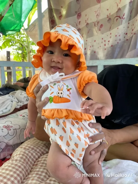Baby Dances Joyfully in Adorable Carrot Outfit – AI Generated Video | Hailuo AI