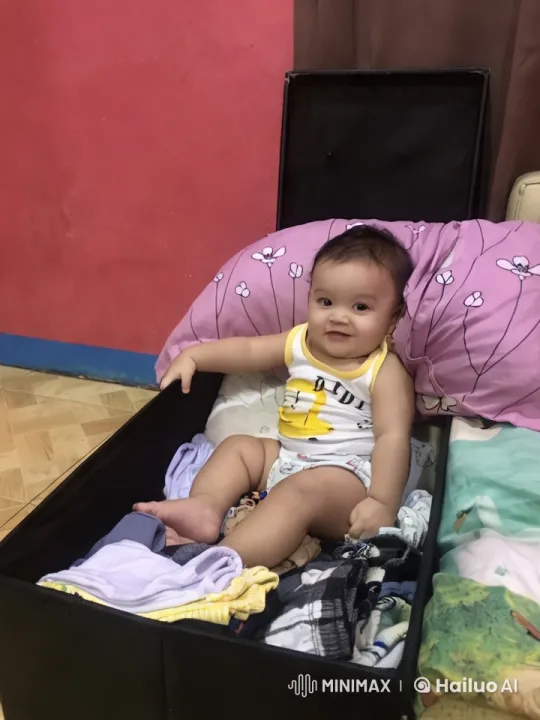 Baby Dancing Joyfully in Colorful Setup – AI Generated Video | Hailuo AI