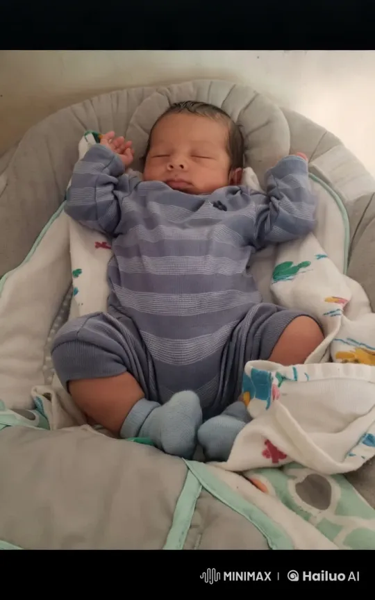 Baby's Gentle Movements in Cozy Surroundings – AI Generated Video | Hailuo AI
