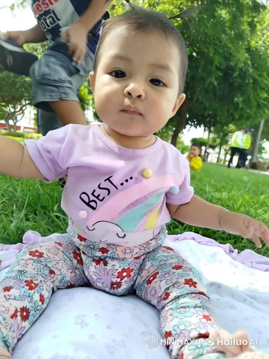 Baby Dancing Playfully in the Park – AI Generated Video | Hailuo AI