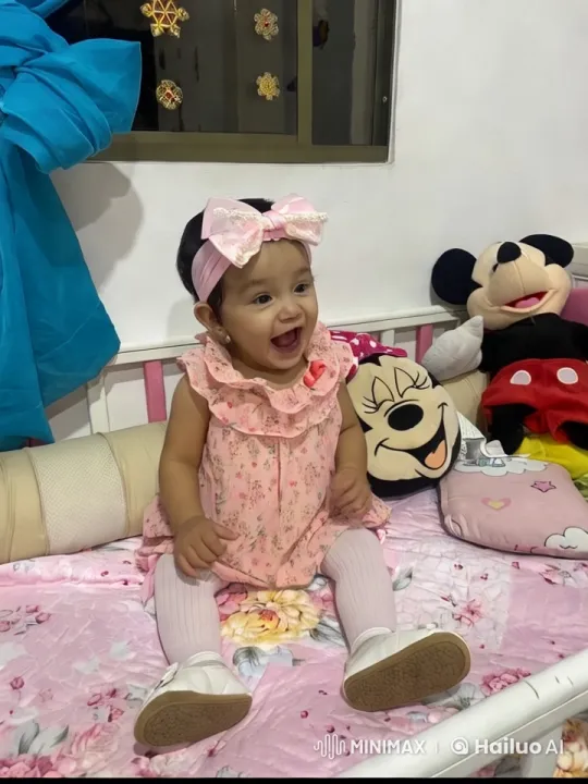 Baby Girl Joyfully Mimics Kung Fu, Dances in Cozy Bedroom – AI Generated Video | Hailuo AI